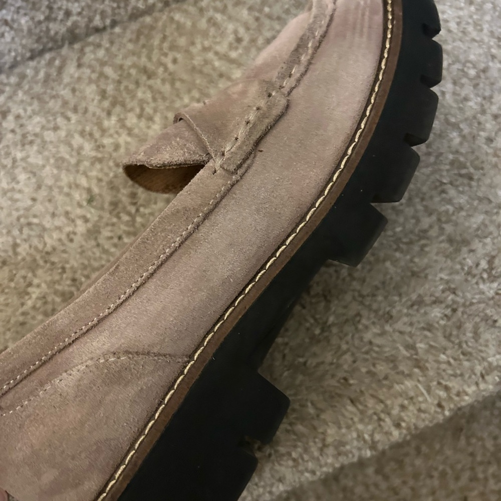 House of Harlow 1960 Gunner Suede Taupe Lug Sole Loafers. 7.5. Preppy. Academia - Picture 7 of 10